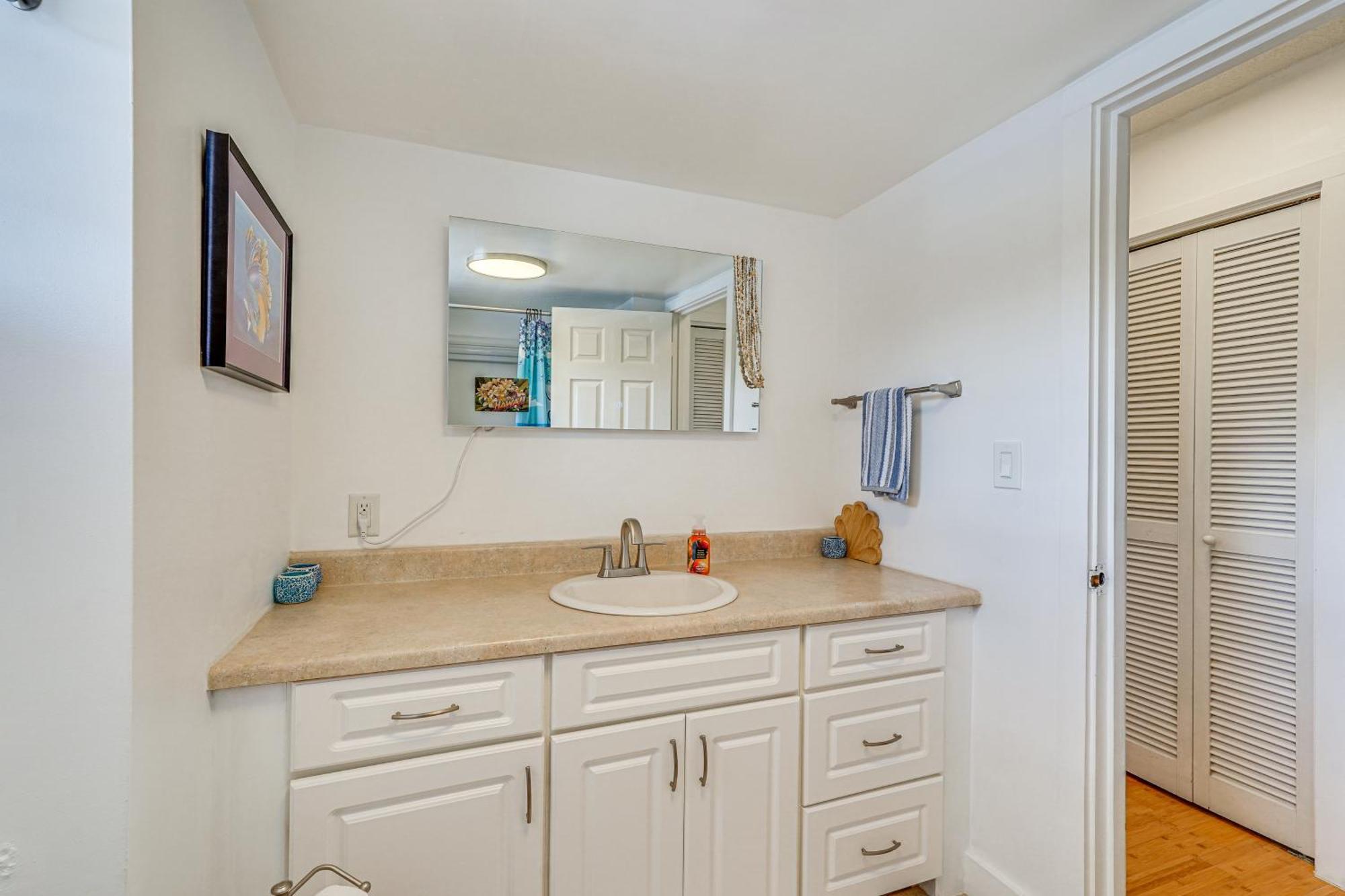 Kailua-Kona Condo With Balcony Walk To The Beach! Exterior photo