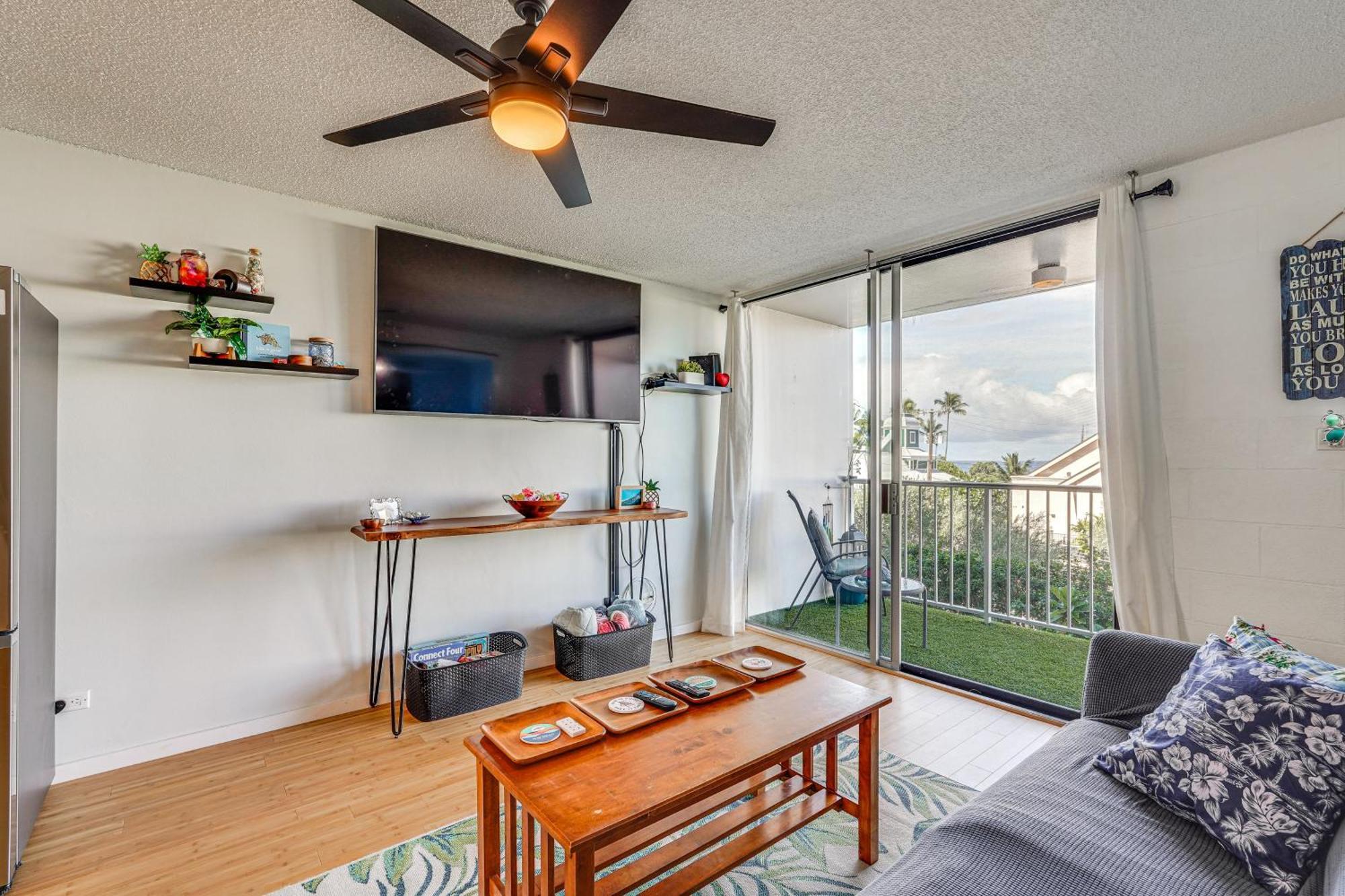 Kailua-Kona Condo With Balcony Walk To The Beach! Exterior photo